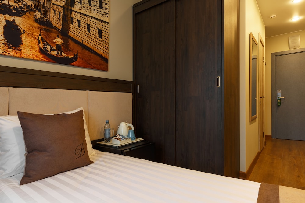 Standard Single Room photo 2