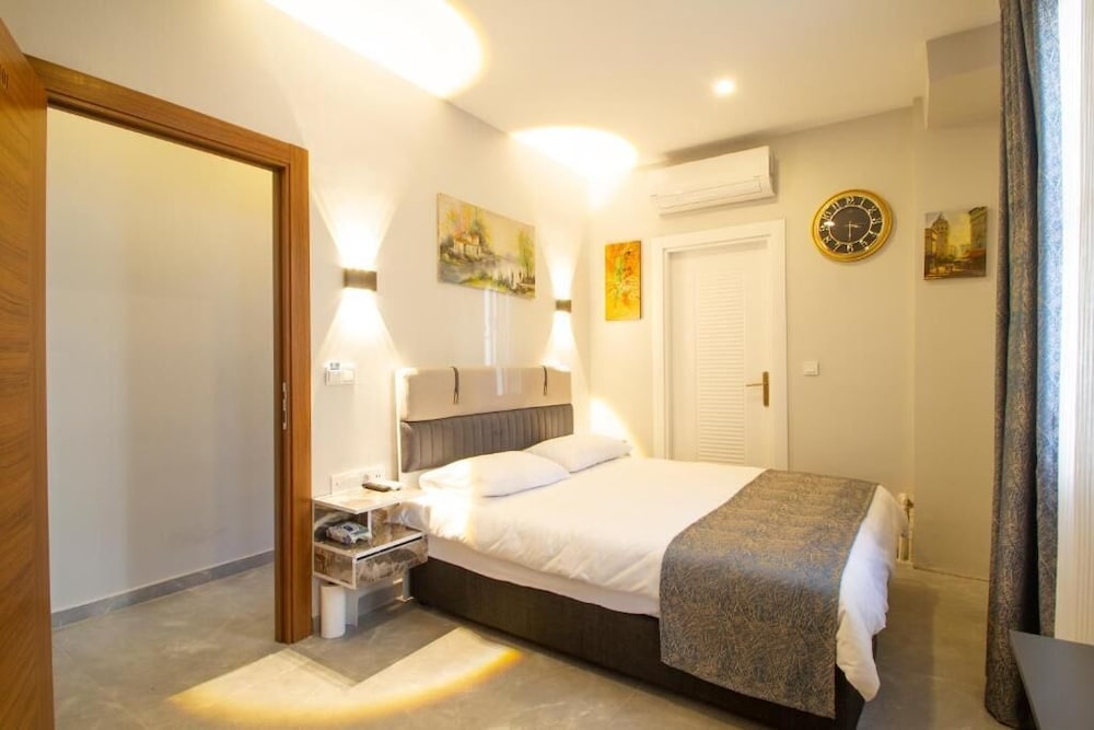City Double Room photo 3
