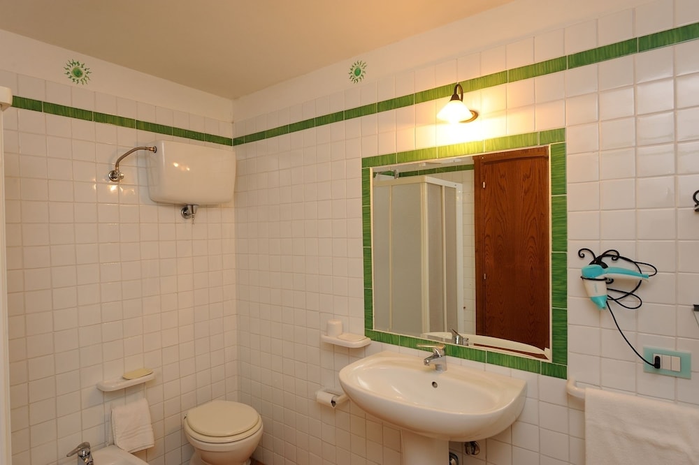 Panoramic Apartment, 2 Bedrooms, Lake View, Lakeside photo 3