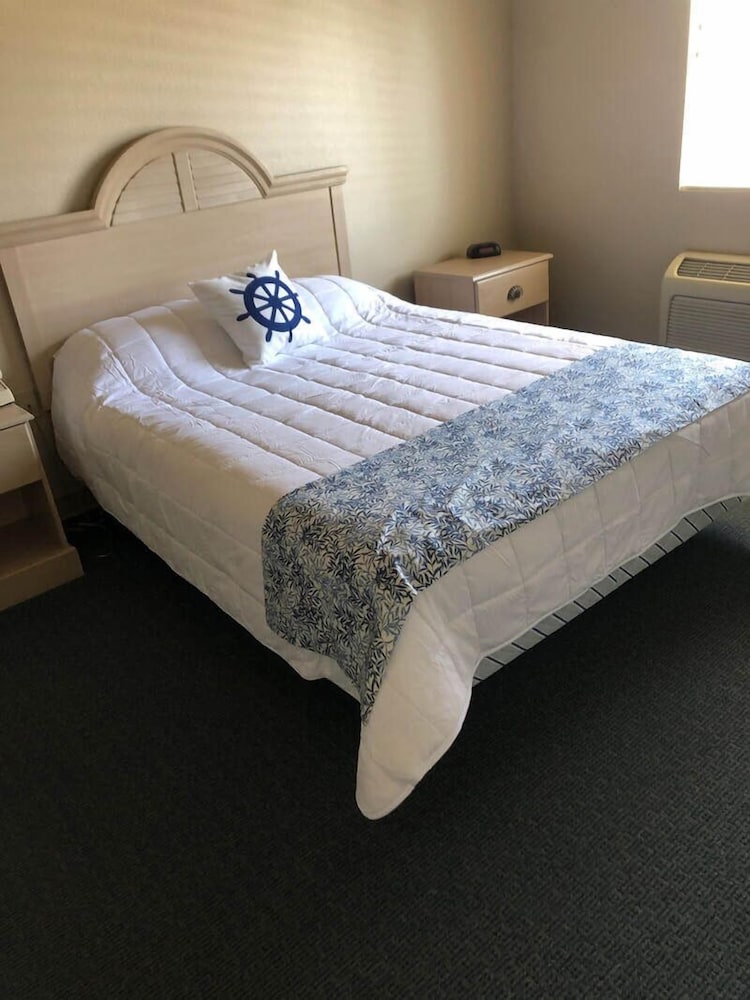 Room, 1 Bedroom, Non Smoking (Hotel - King Room) photo 2