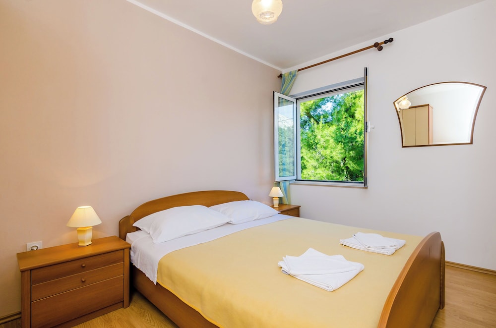 Apartment (Apartment & Rooms Villa Katarina - On) photo 1