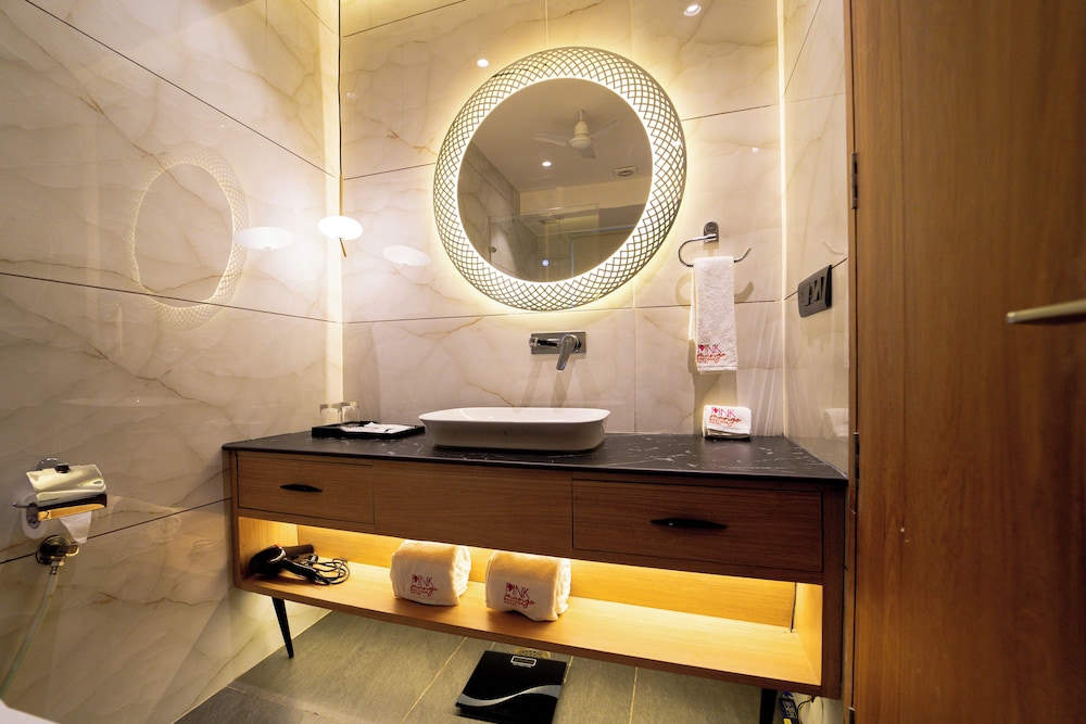 Luxury Room - Photo 2