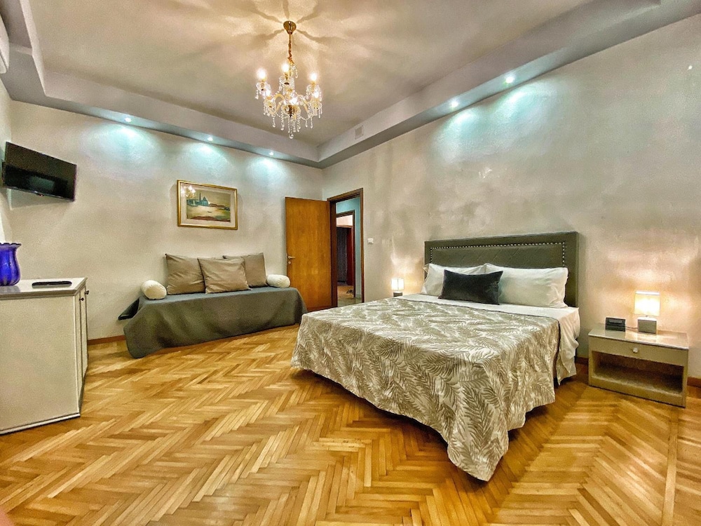 Superior Suite photo 1