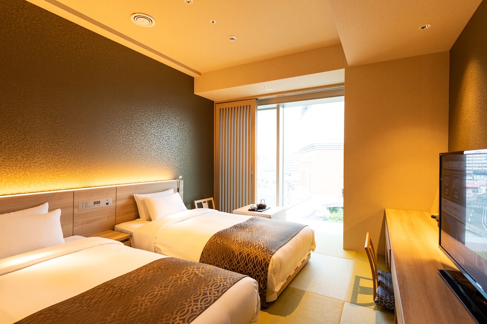 Eco Friendly, No Cleaning Plan, Japanese Moderate Twin