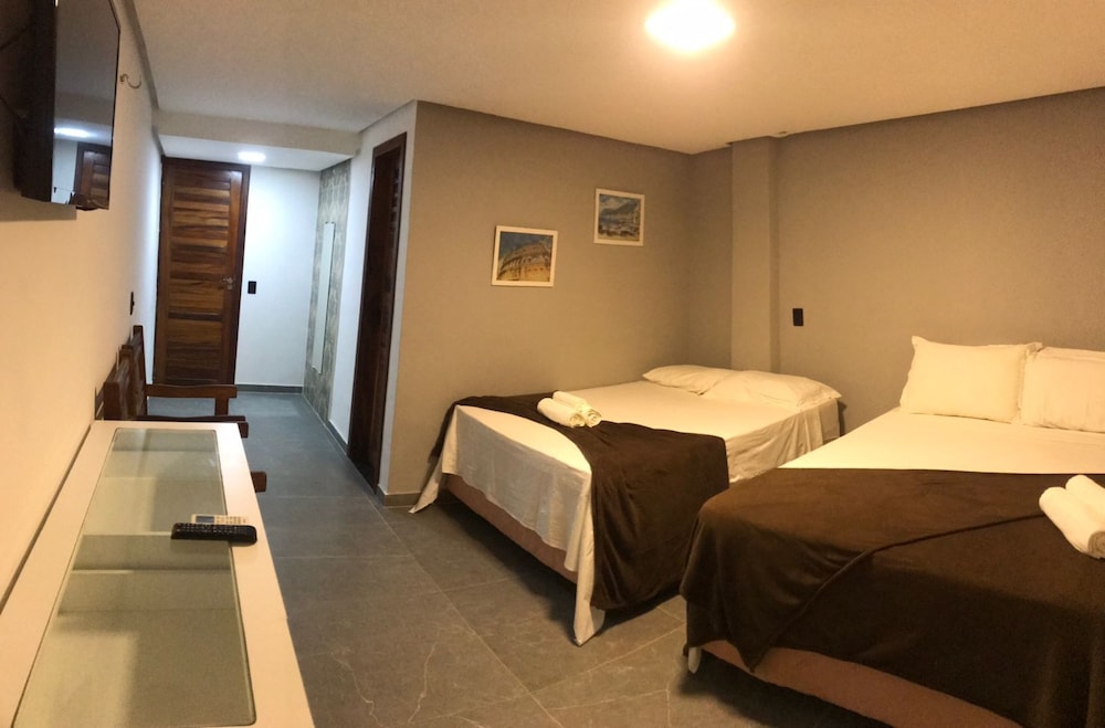 Family Quadruple Room photo 3