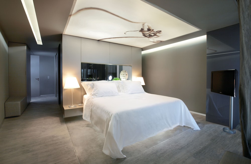 Grand Double Room (Deluxe)
