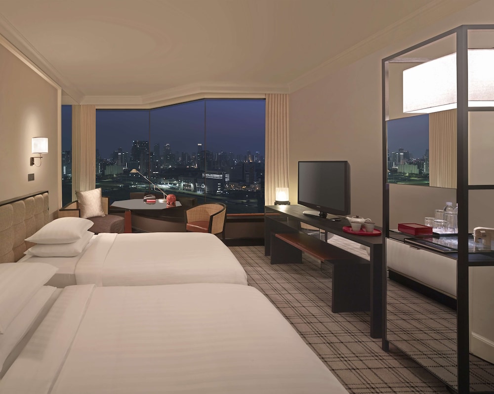 Club with Two Twin Beds (Non Smoking)