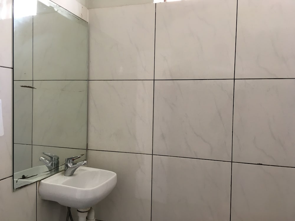 6 Shared Dormitory, Men only photo 2
