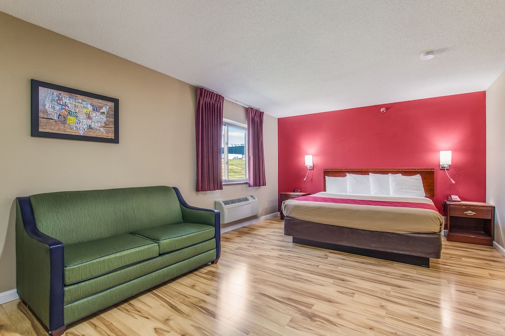 Suite, 1 King Bed with Sofa bed, Non Smoking - Photo 2