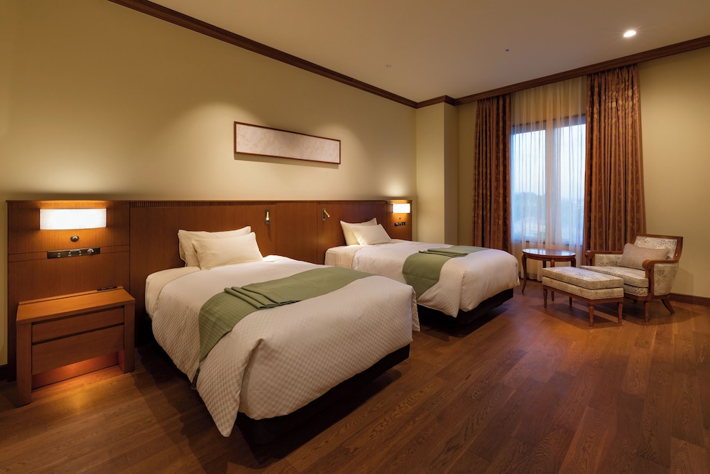 Standard Suite - Photo 1
