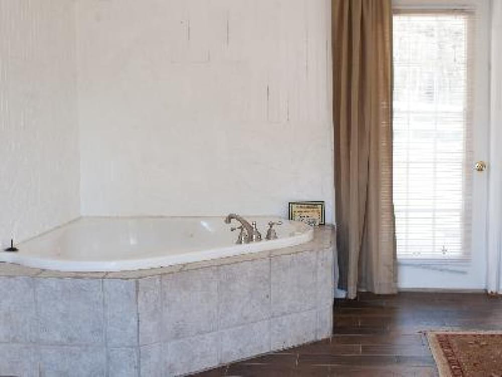 Standard Cottage, Ensuite (Shepherd's Cottage) photo 2