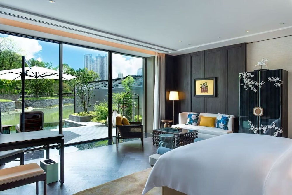 Luxury Villa, 1 King Bed, Lake View, Lakeside