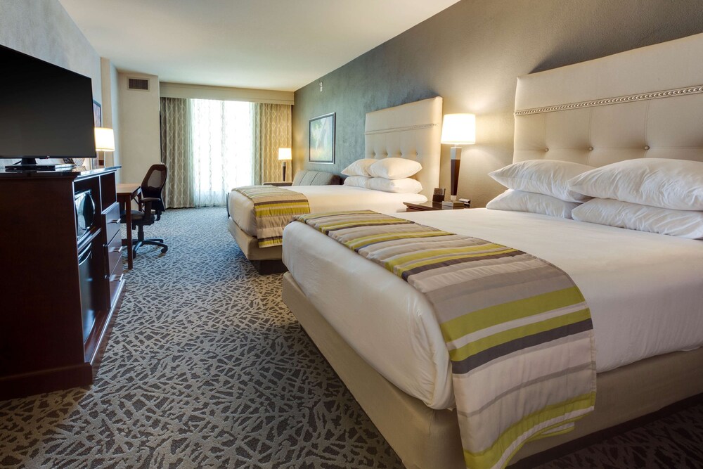 Deluxe Room, Multiple Beds, Refrigerator & Microwave (Upper Flor, Sofabed)