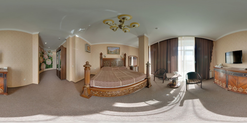 Suite, 1 Bedroom, Balcony photo 1