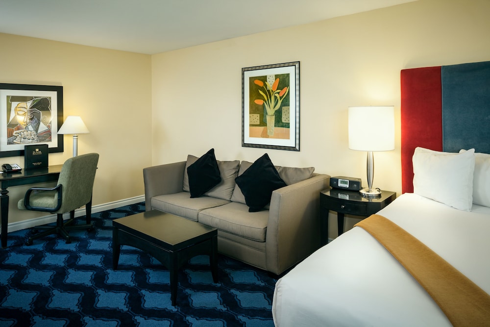 Executive Room, 1 King Bed with Sofa bed (Non-Pet Friendly)