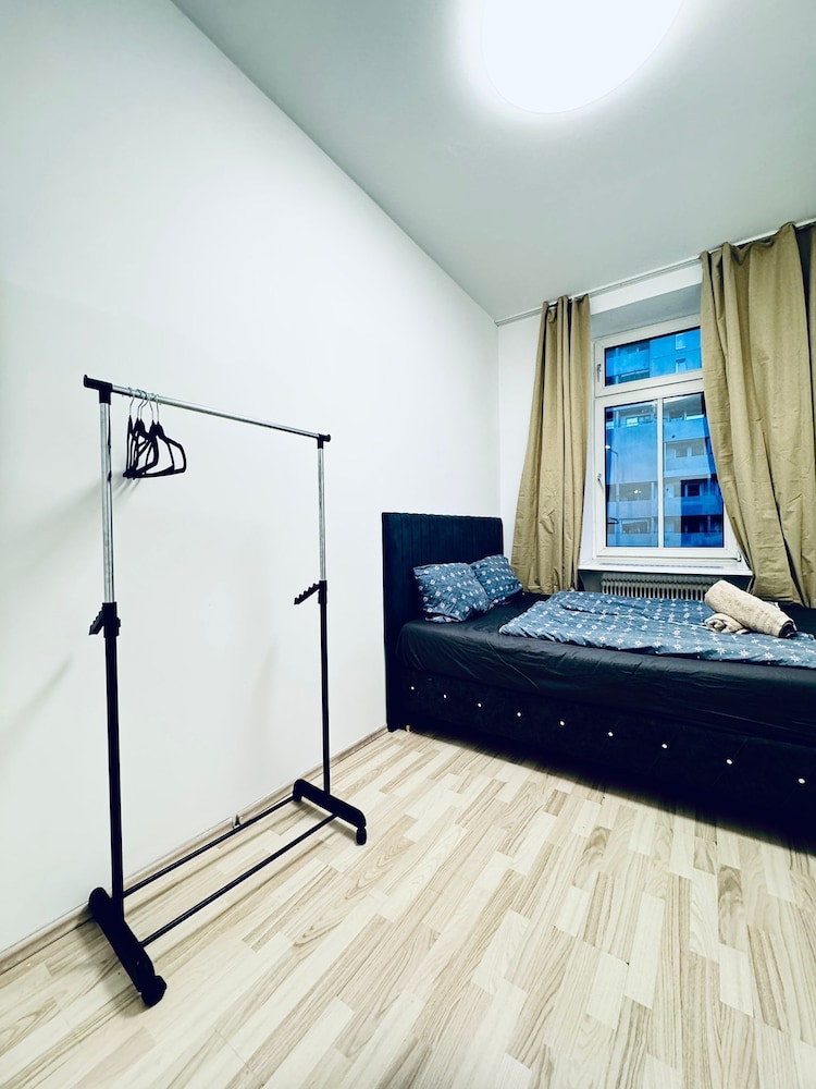 Basic Room