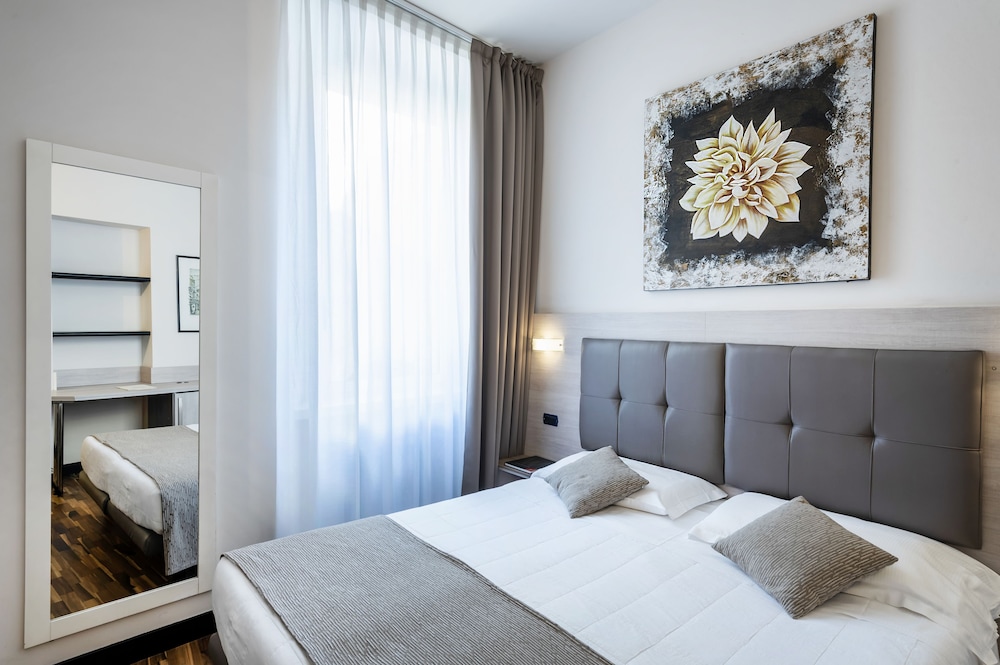 Standard Double Room - Photo 2
