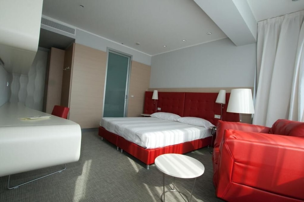 Standard Double Room, Sea View - Photo 2