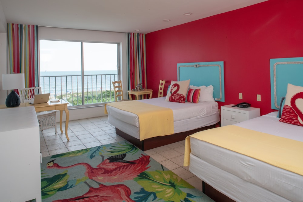 Standard Room, 2 Queen Beds, Oceanfront - Photo 2
