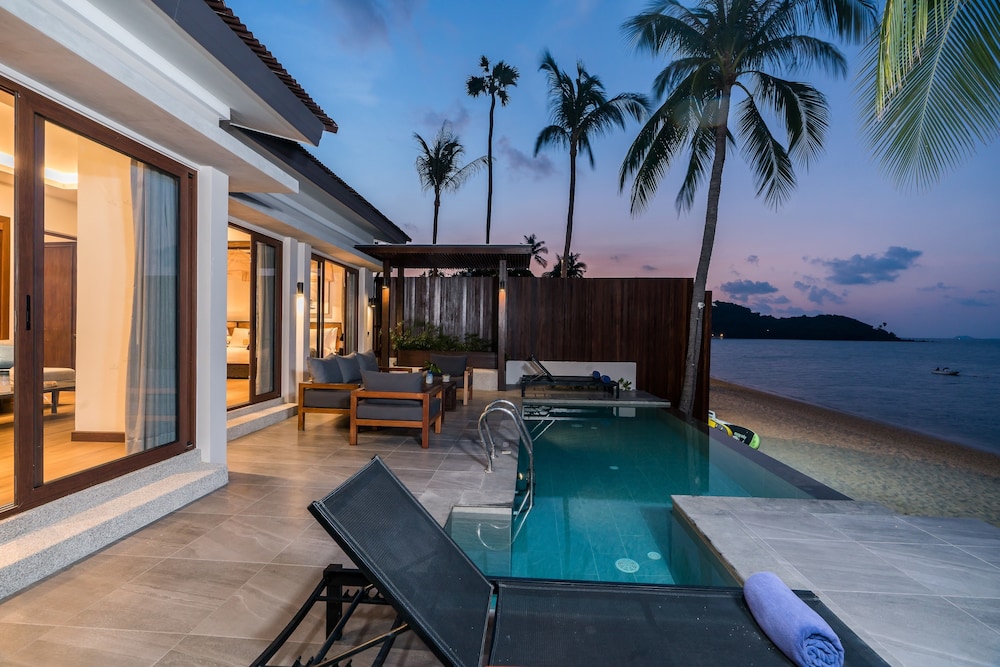Two-Bedroom Beachfront Pool Villa - Photo 13