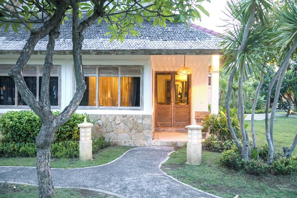 Deluxe Family Bungalow - Photo 4