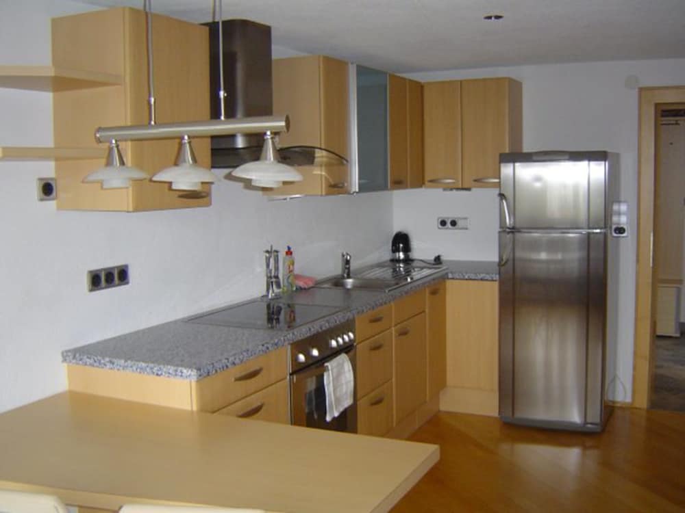 Classic Apartment photo 2