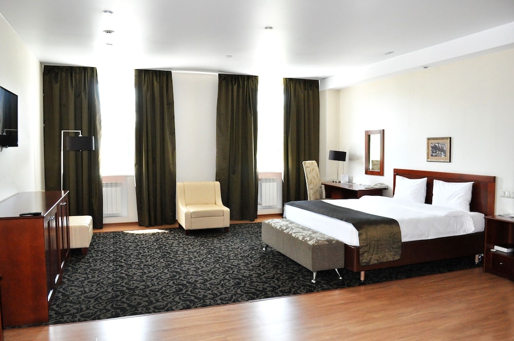 Business Double Room photo 2