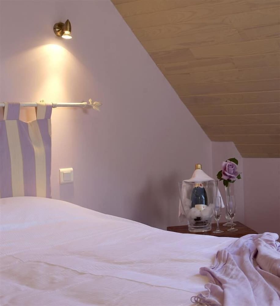 Double Room, Garden View - Photo 2