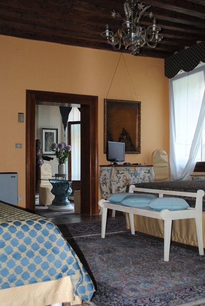 Suite photo 2