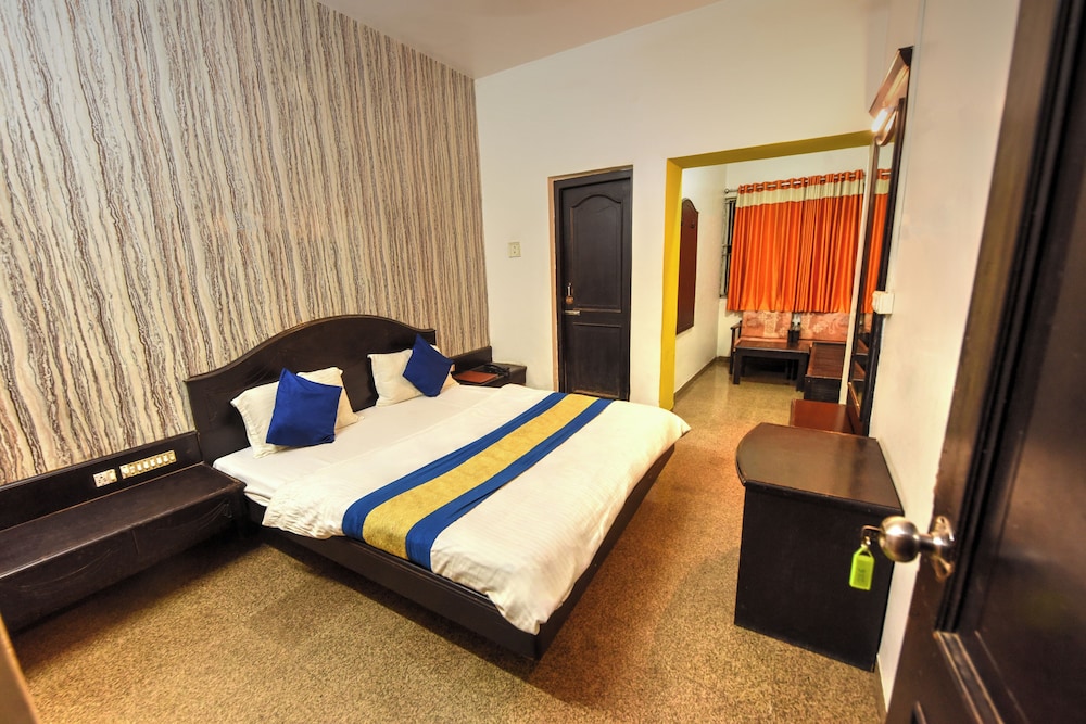 Standard Room - Photo 1