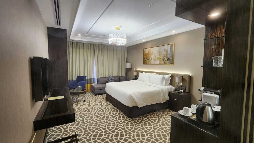 Junior Suite - Photo 1