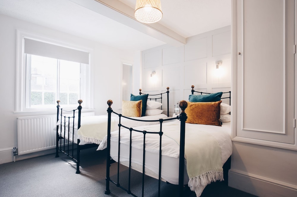 Twin Room, Ground Floor photo 1