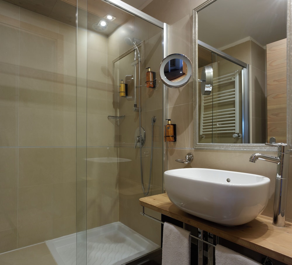 Classic Triple Room, Mountain View photo 2
