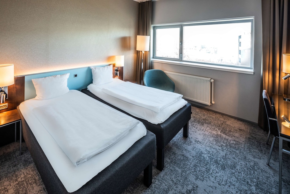 Standard Twin Room - Photo 2