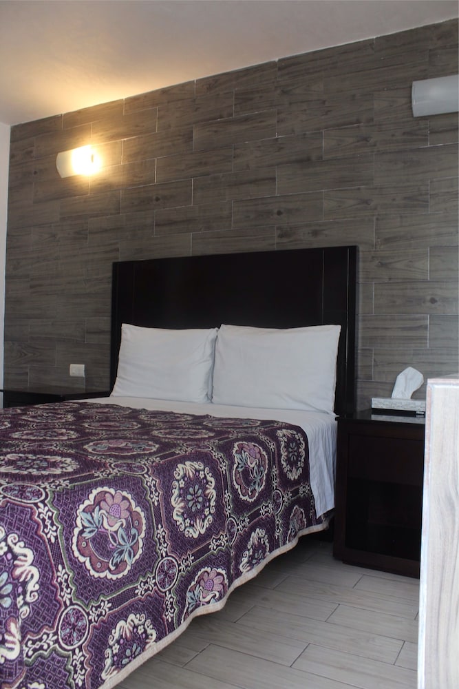 Standard Double Room photo 2
