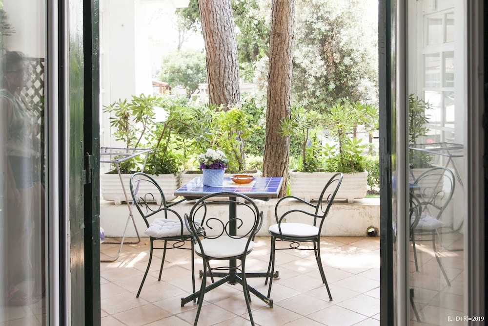 Double Room, Patio