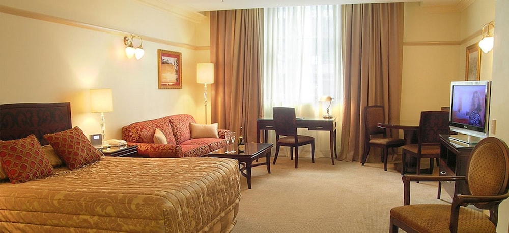 Deluxe Room - Photo 2