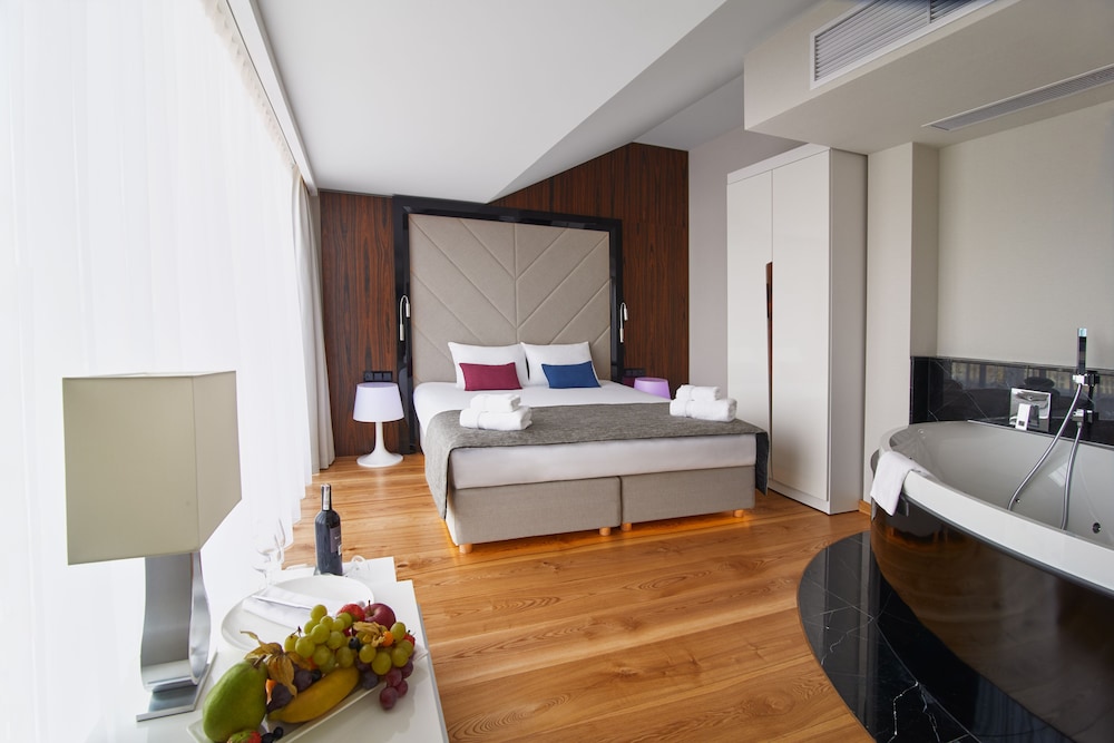 Suite (Wawel Terrace Suite with Spa Bath)