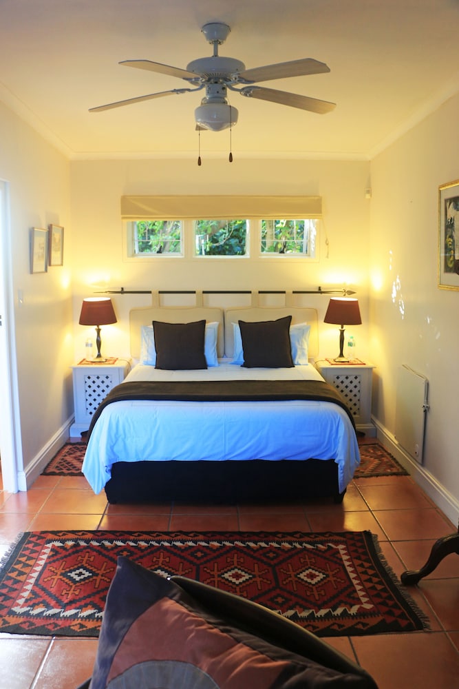 Double Room, 1 Double or 2 Twin Beds, Garden View, Garden Area