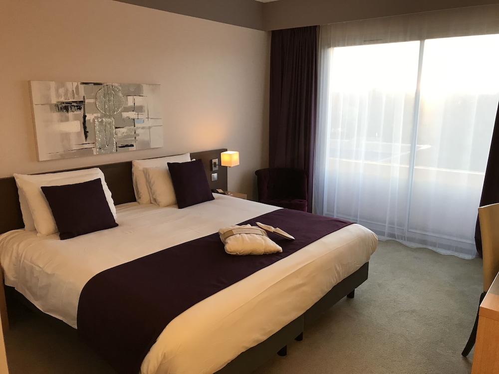 Privilege, Room, 1 Double Bed photo 2