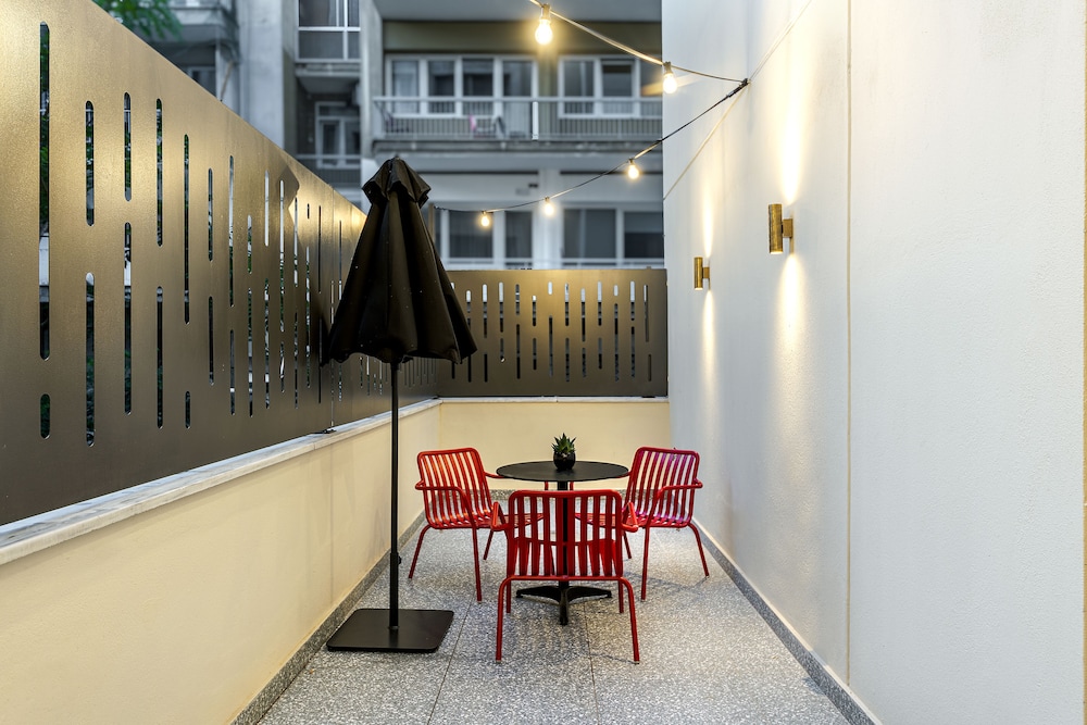 Superior Double or Twin Room, Balcony - Photo 6