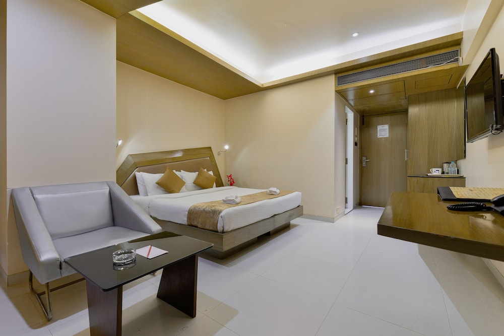 Super Deluxe Room - Photo 5