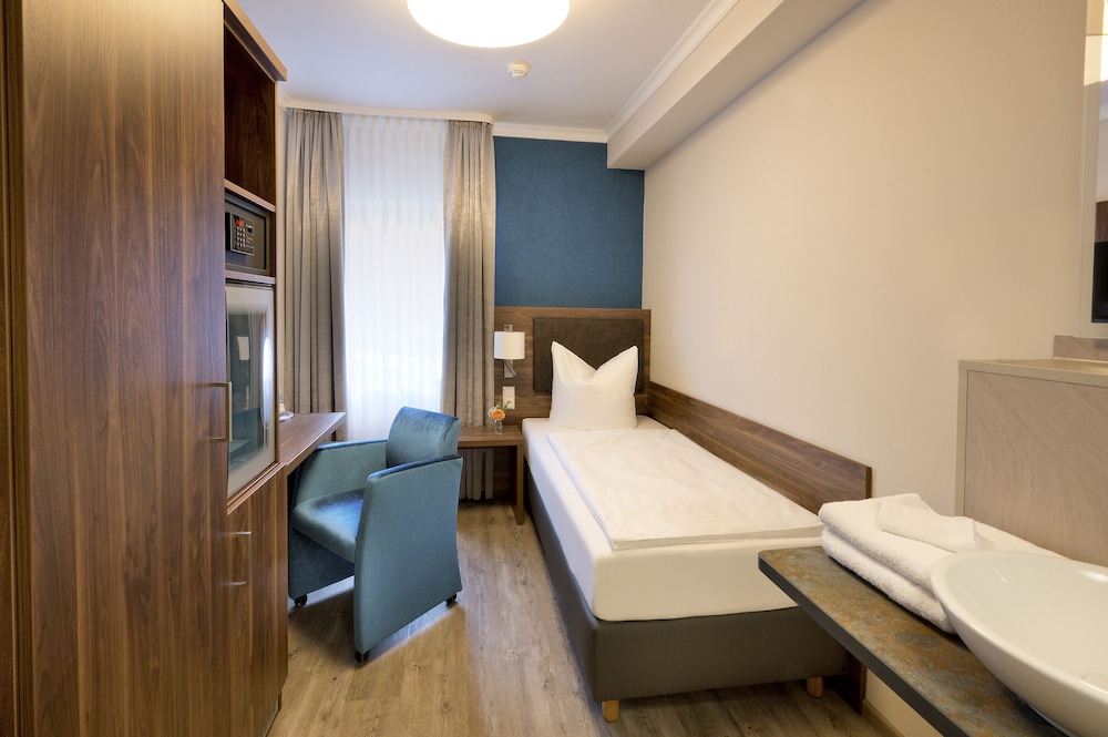 Comfort Single Room (incl.3.50€ Energy Fee p.pers./p.night) photo 3