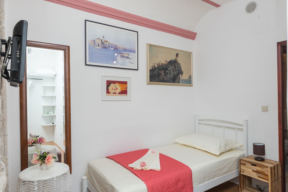 Comfort Single Room, 1 Twin Bed, Non Smoking, Ensuite