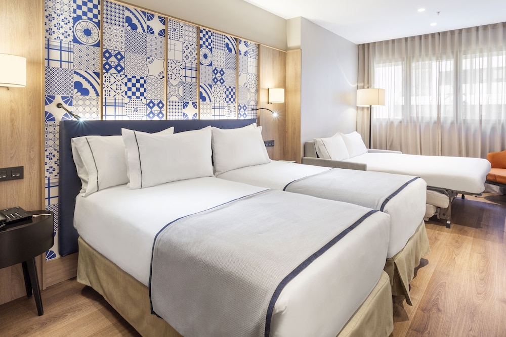 Double or Twin Room (With SofaBed for a child)