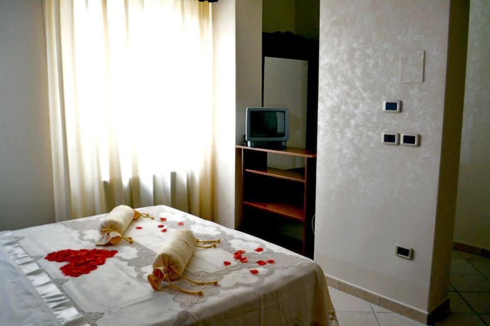 Single Room photo 1