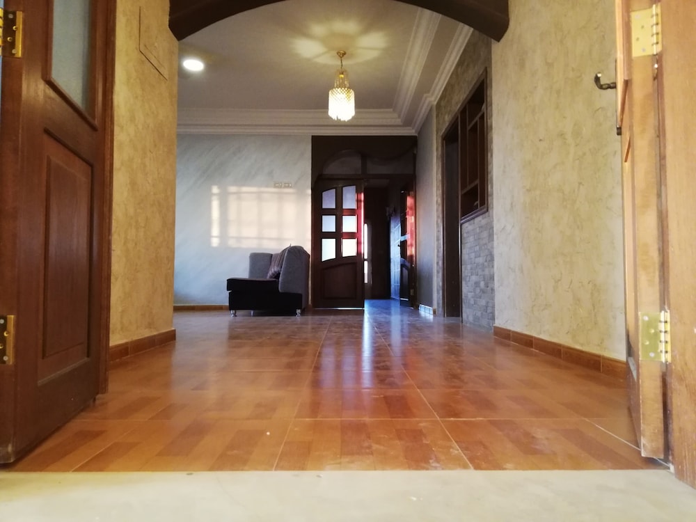 Family Room, Mountain View photo 3