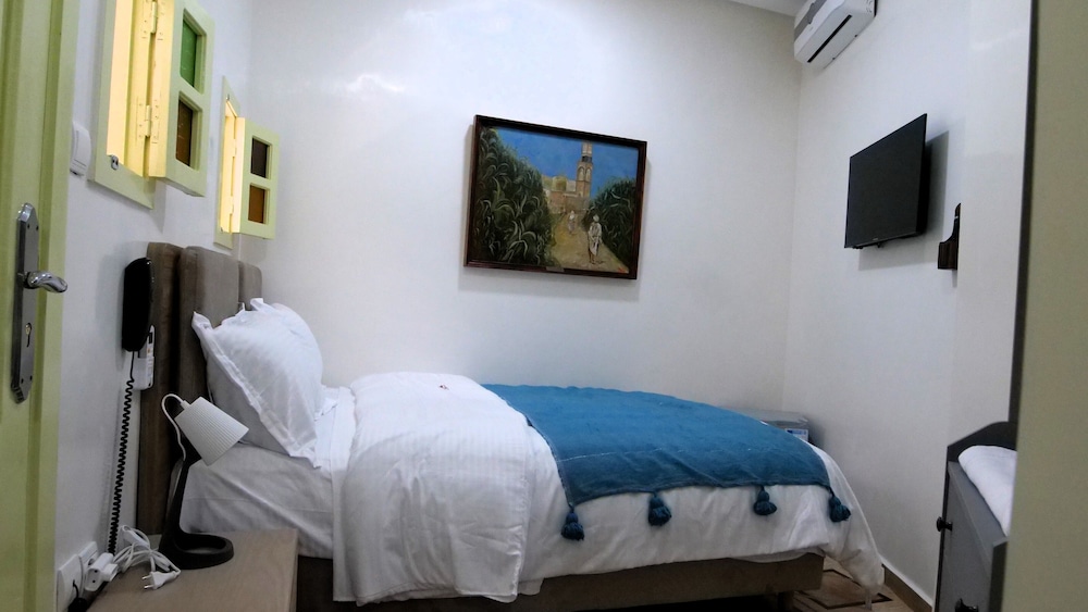 Standard Room photo 2