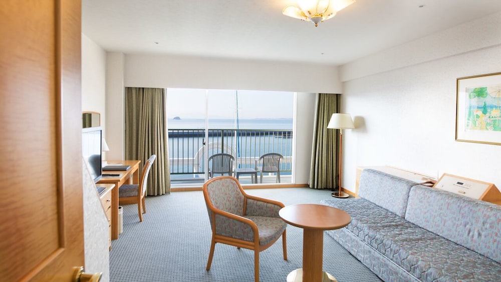 Superior Twin Room, 2 Double Beds, Non Smoking photo 2