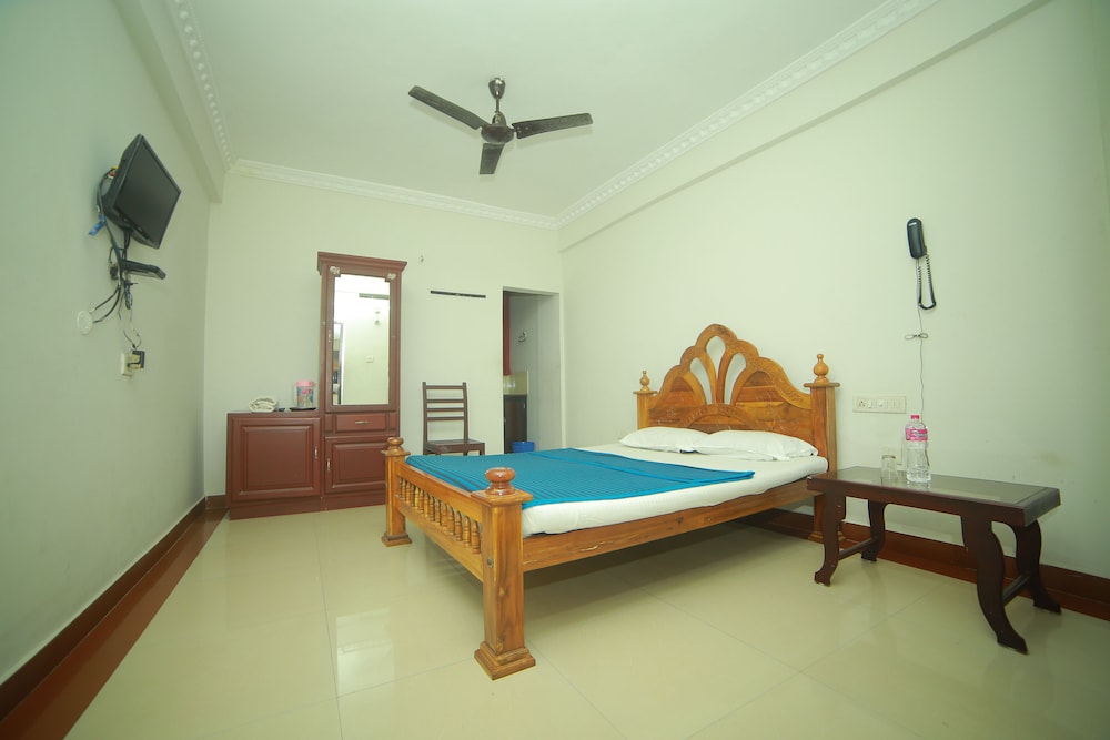Standard Room, 1 Double Bed, Non Smoking photo 3